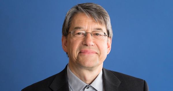 Propst Hans-Jürgen Buhl ist zuständig für die Propstei Rahlstedt-Ahrensburg im Kirchenkreis Hamburg-Ost - Copyright: Kirchenkreis Hamburg-Ost