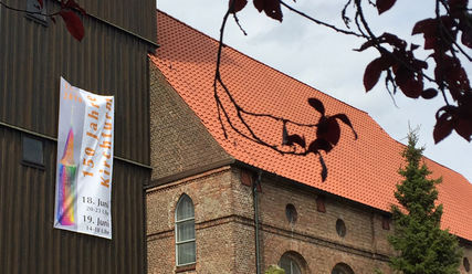 150 Jahre Kirchturm Haselau – Turmbanner - Copyright: Andreas-M. Petersen / Kirchengemeinde Haselau