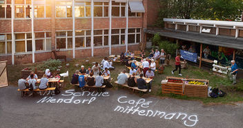 Kernstück der 'Alten Schule' ist das Café Mittenmang - © Wir für Niendorf - Copyright: Hinrich Schultze