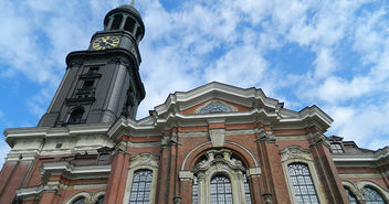 Hauptkirche St. Michaelis - Copyright: © Creative Commons, CC-BY-SA-3.0, TuscanyFirenze01