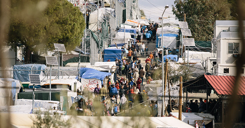 Das Lager auf Moria war ursprünglich für 3.000 Menschen ausgelegt. Mittlerweile leben hier mehr als 21.000 Schutzsuchende.